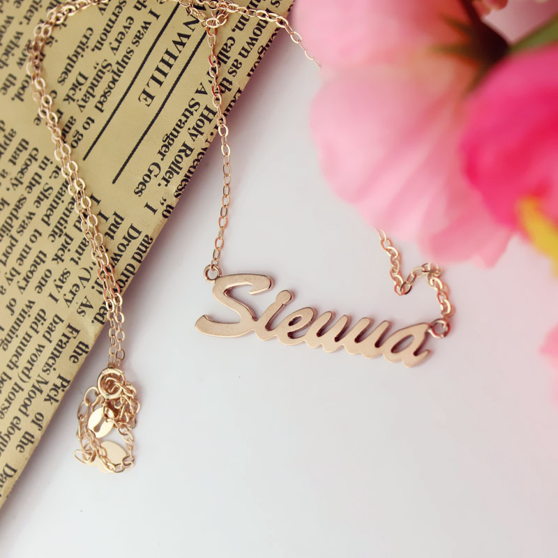 Rose Gold Sienna Name Necklace