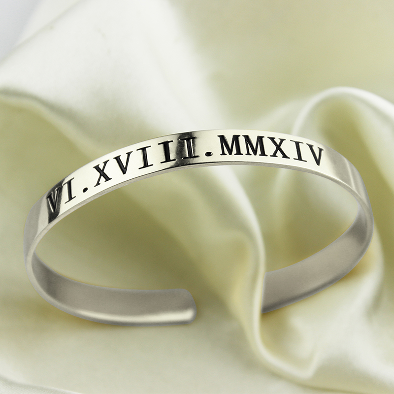 Personalized Mother's Date Bangle Bracelet